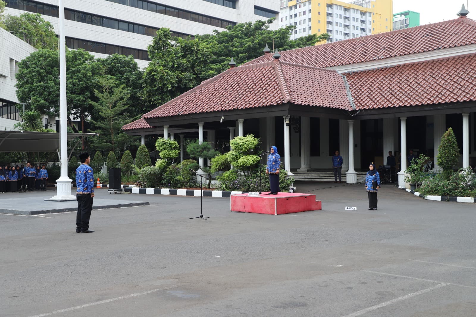 Peringatan Hari Ibu ke-95, Apresiasi Jasa Besar Ibu