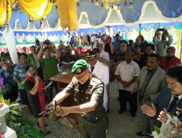 Kepala Perpusnas Resmikan Gedung Baru Perpustakaan Kab. Raja Ampat