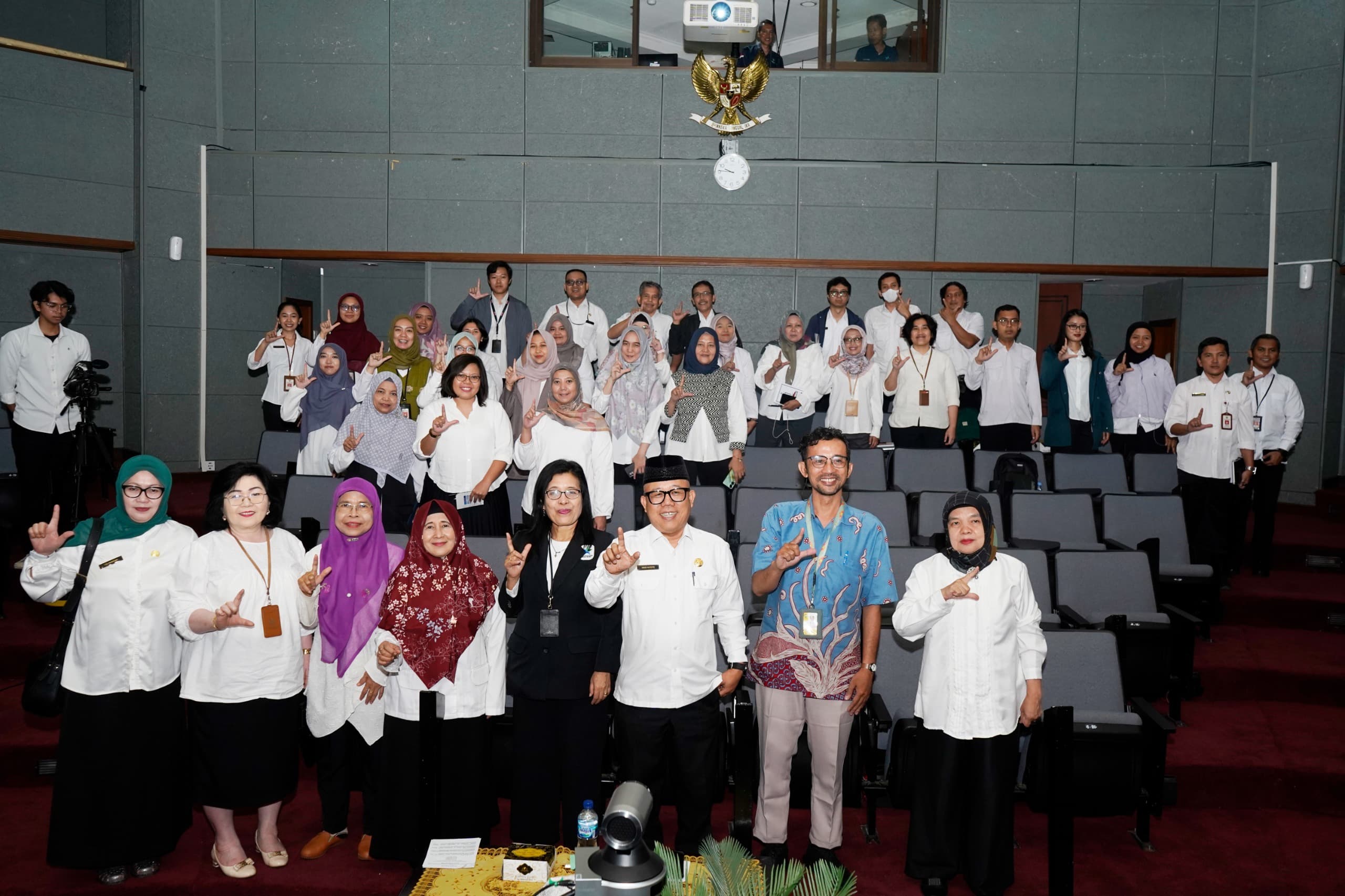 Peran Pustakawan dalam Peningkatan Kualitas Penelitian dan Publikasi Ilmiah di Indonesia   