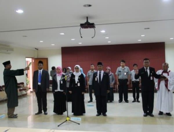 Sekretaris Utama Perpusnas Lantik Lima Pejabat Struktural dan Fungsional UPT. Perpustakaan Proklamator Bung Hatta