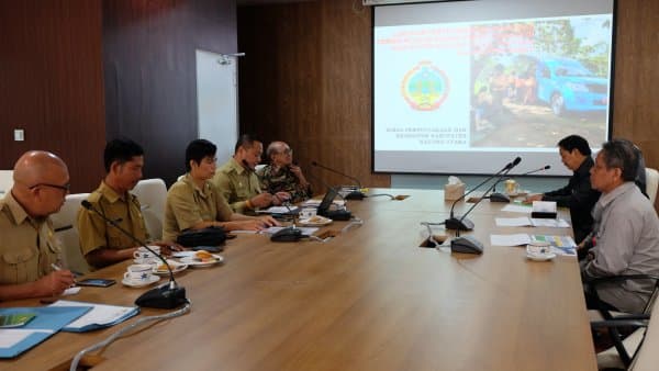 Bupati Kayong Utara Sambangi Perpusnas :  Perpustakaan Dukung Program Pendidikan di Kayong Utara  Â 