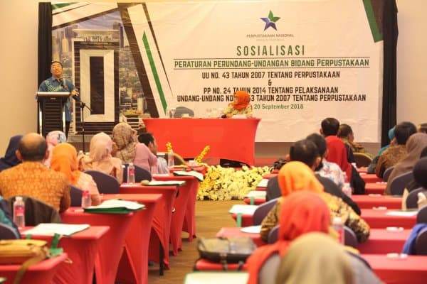 UU Perpustakaan Bertujuan Mencerdaskan Kehidupan Bangsa