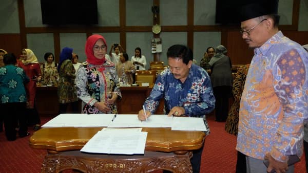 RDP Perpusnas dengan Komisi X DPR-RI ; DPR Setujui Anggaran Perpusnas di 2019