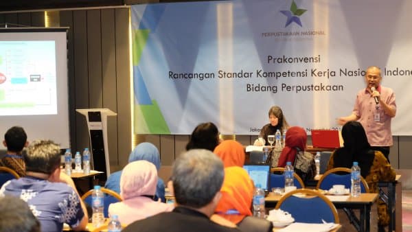 Pra Konvensi SKKNI : Arah Menuju Pengembangan Perpustakaan Secara Nasional  Â 