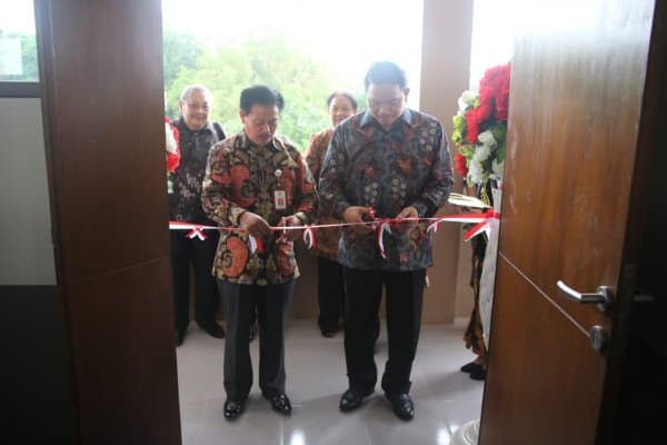 Hadiri Peresmian STIEBA Madura : Perpusnas Bantu Dukungan Sarana Prasarana Perpustakaan