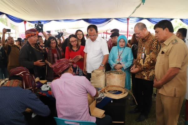 Festival Naskah Nusantara V : Nafas Kearifan Lokal Batak Berbalut Kesejukan Sipinsur