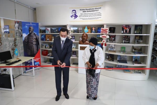 Mengenal Kazakhstan di Perpustakaan Nasional RI 