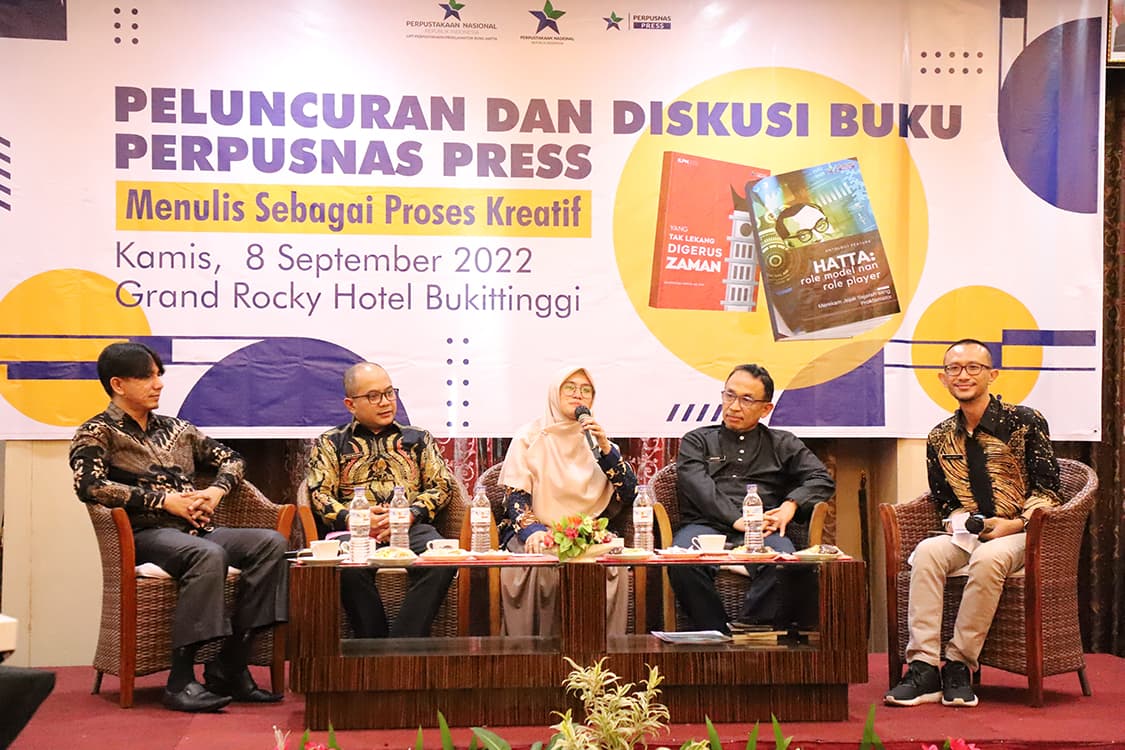 Peluncuran dan Dikusi Buku Perpusnas Press